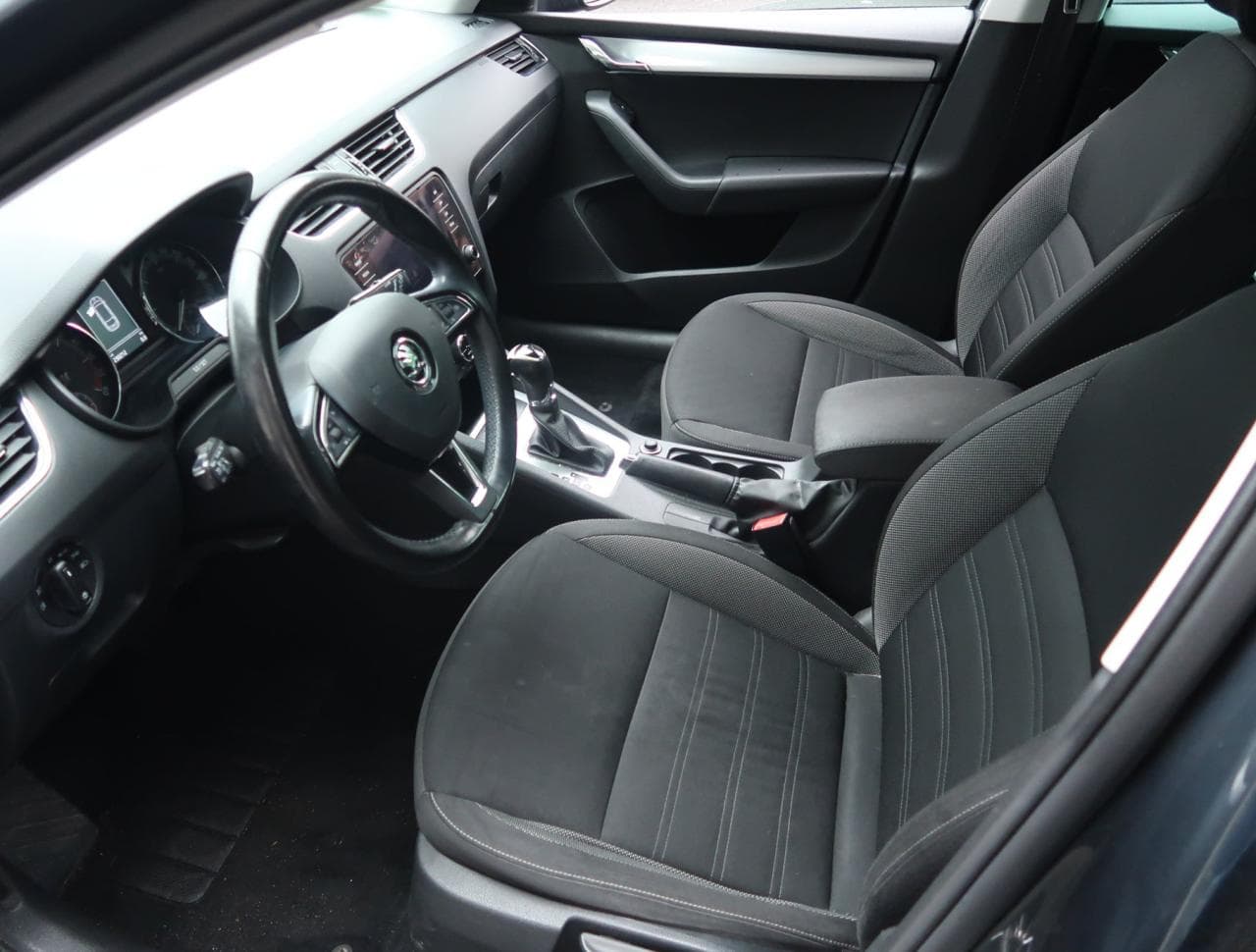 2017 Škoda OCTAVIA - 16