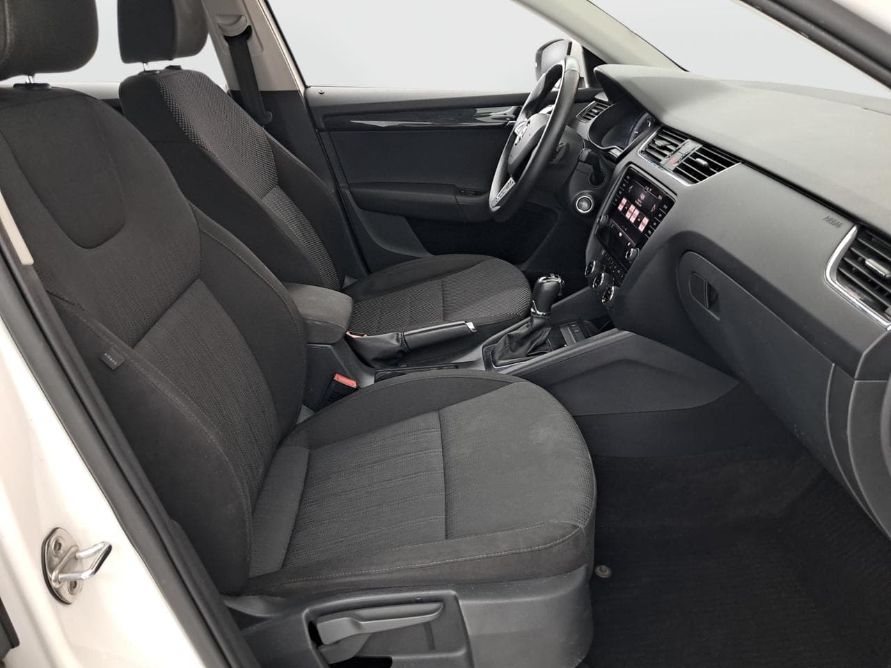 2017 Škoda OCTAVIA - 12
