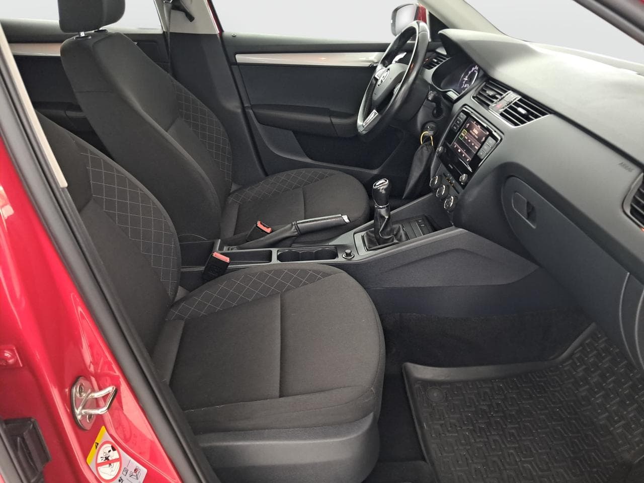 2019 Škoda OCTAVIA - 12