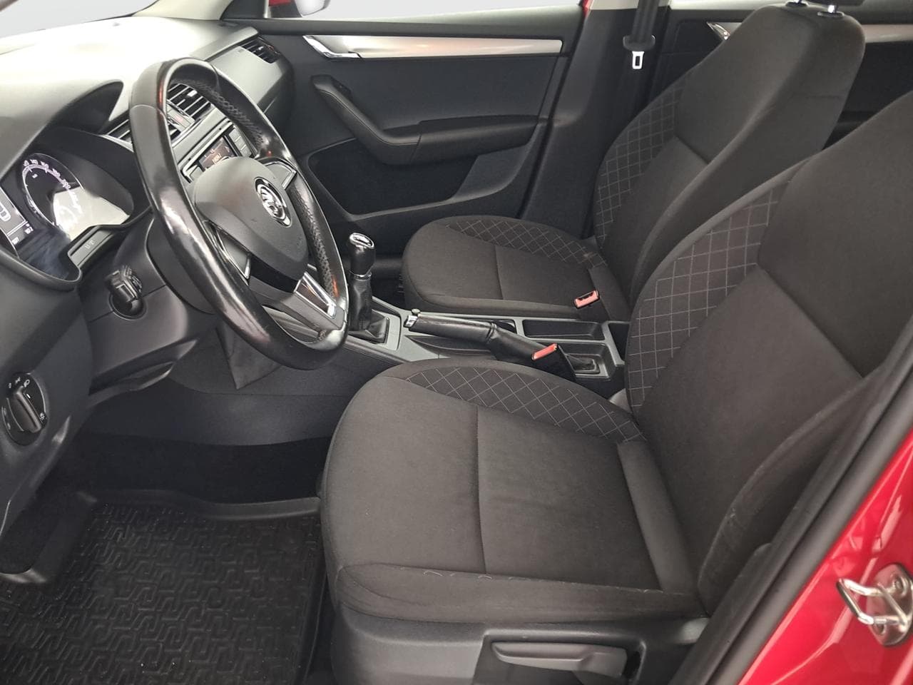 2019 Škoda OCTAVIA - 16