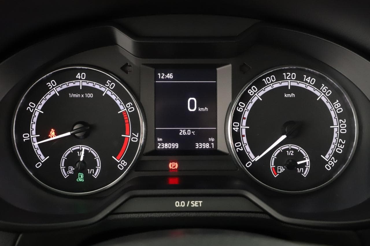2017 Škoda OCTAVIA - 14