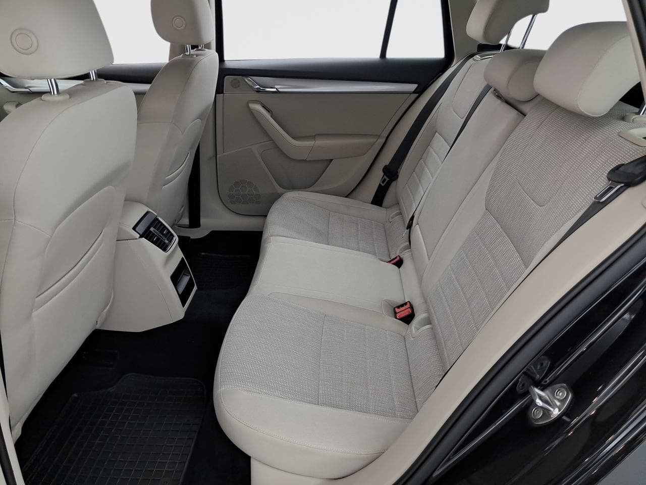 2014 Škoda OCTAVIA - 15