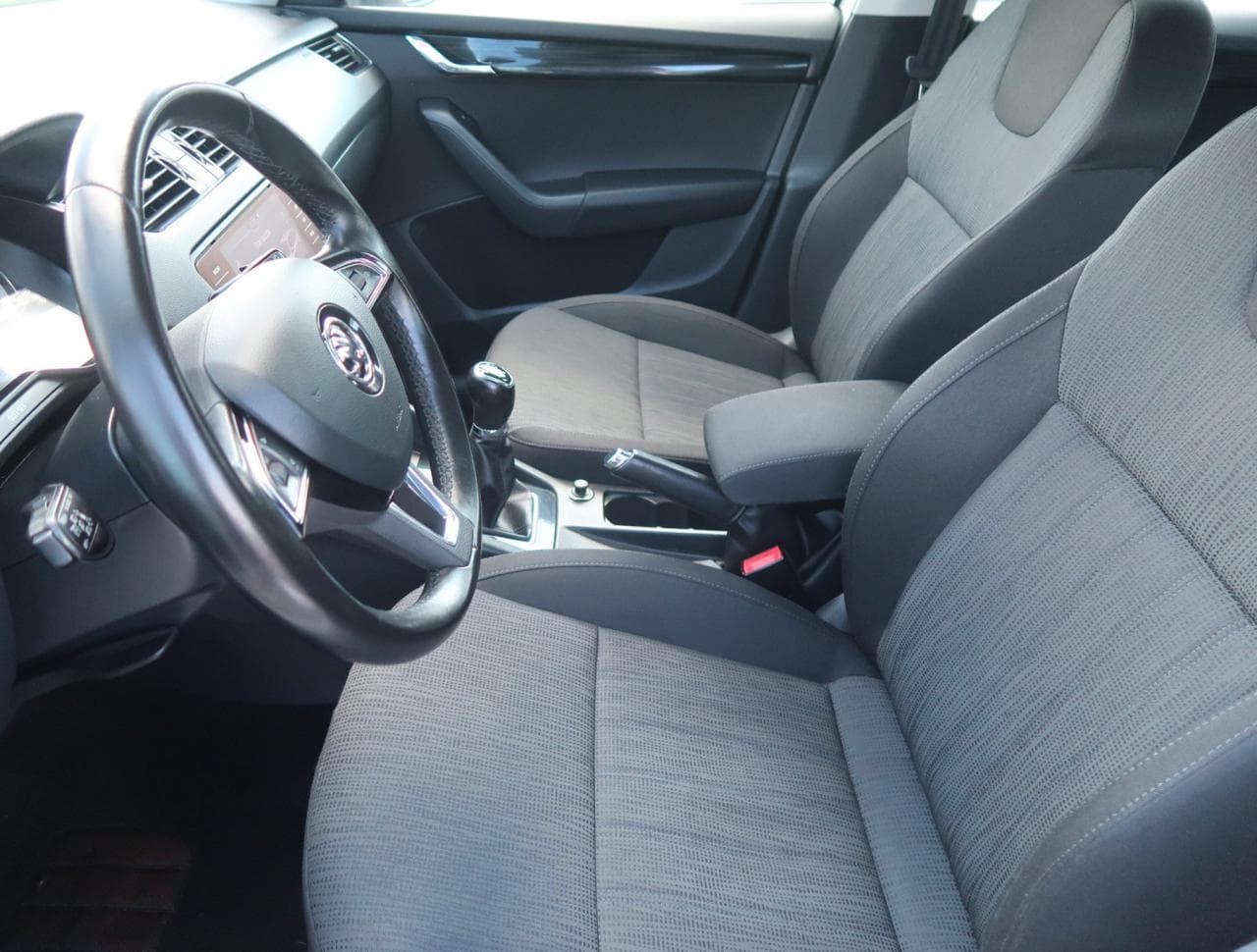 2017 Škoda OCTAVIA - 16