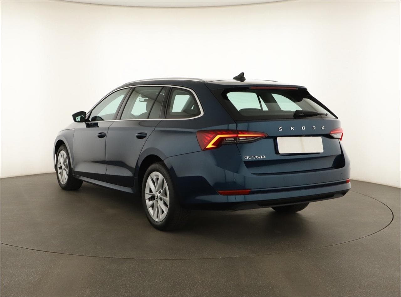 2022 Škoda OCTAVIA - 5