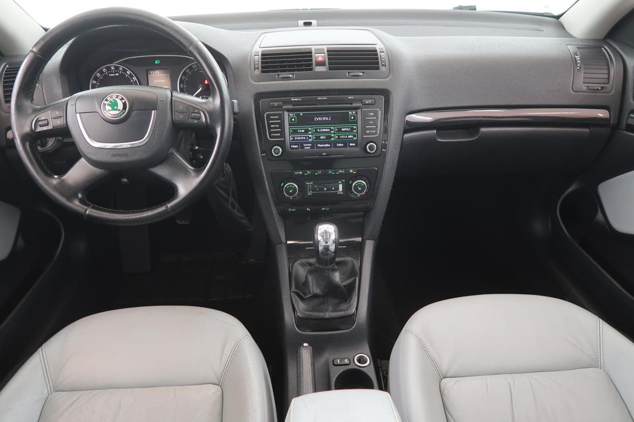 2011 Škoda OCTAVIA - 10