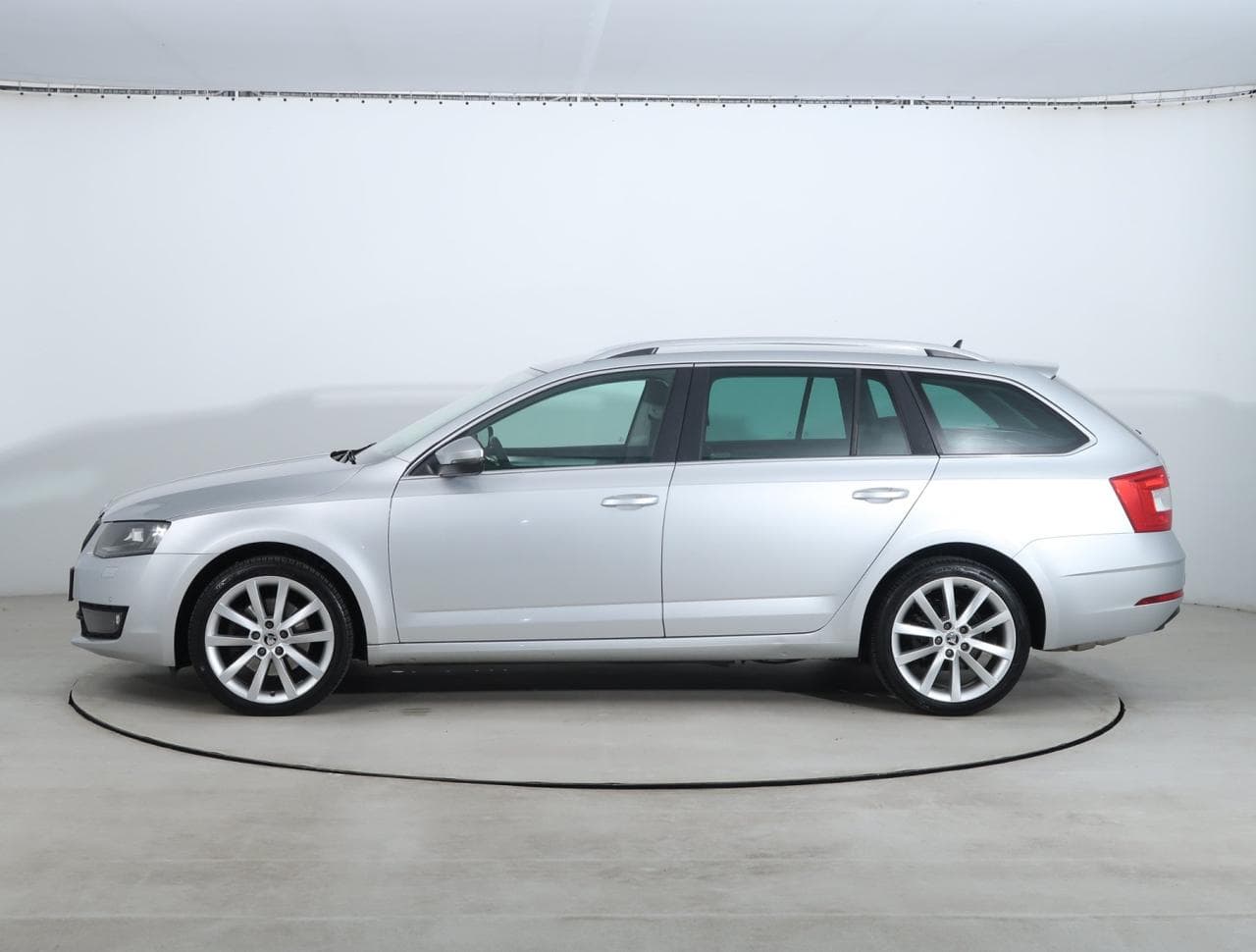 2015 Škoda OCTAVIA - 4