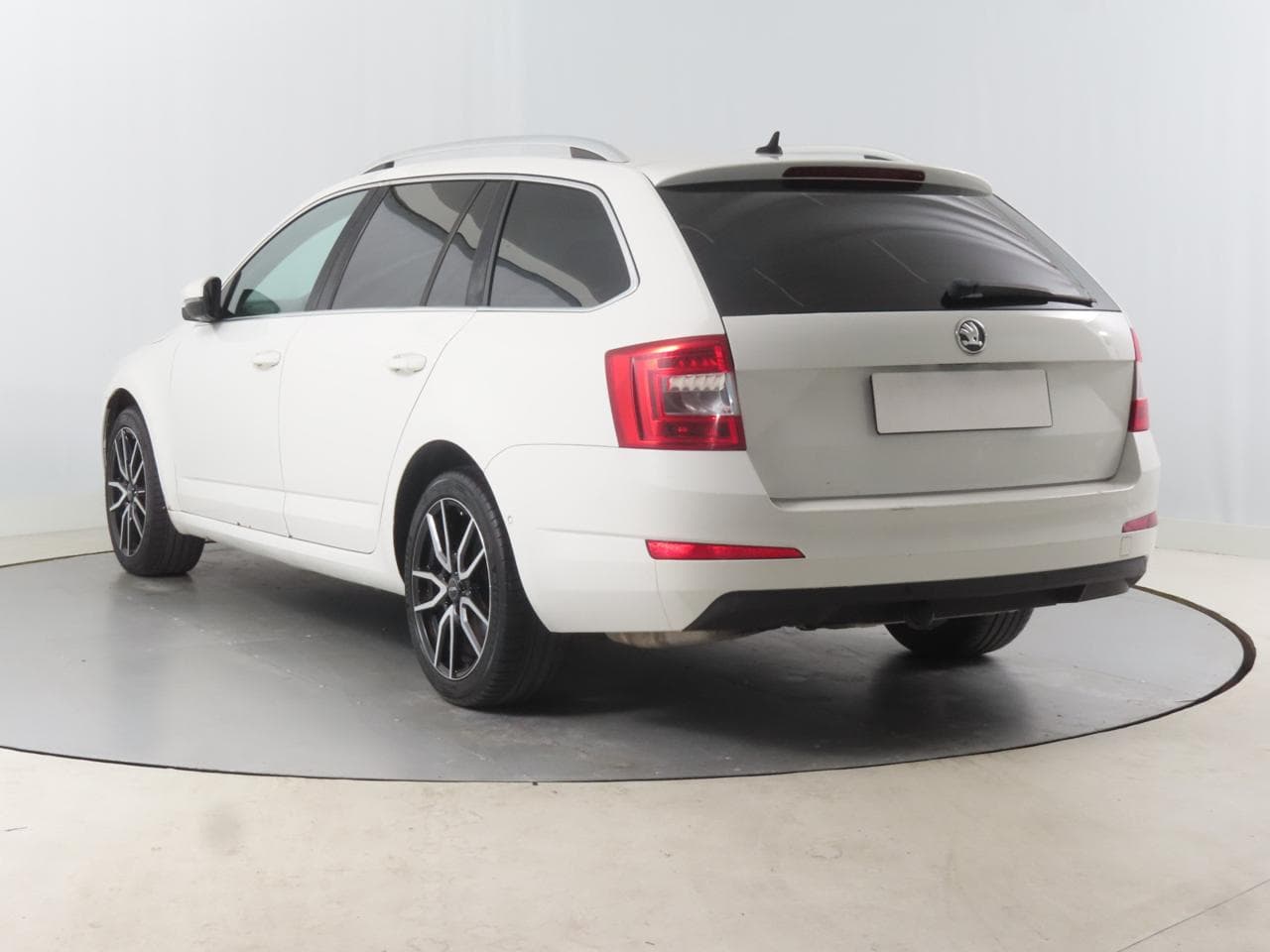 2014 Škoda OCTAVIA - 5
