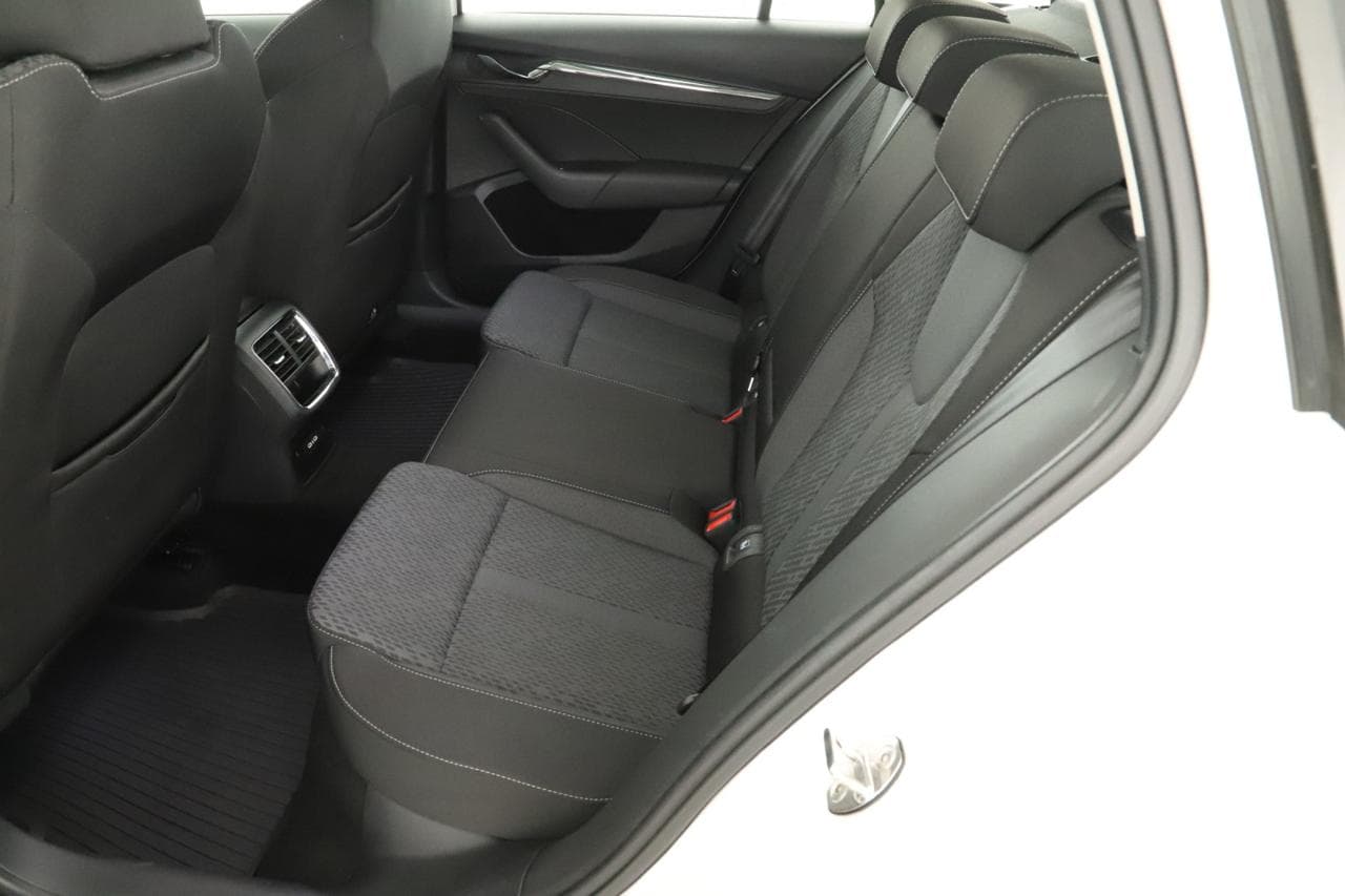 2023 Škoda OCTAVIA - 12
