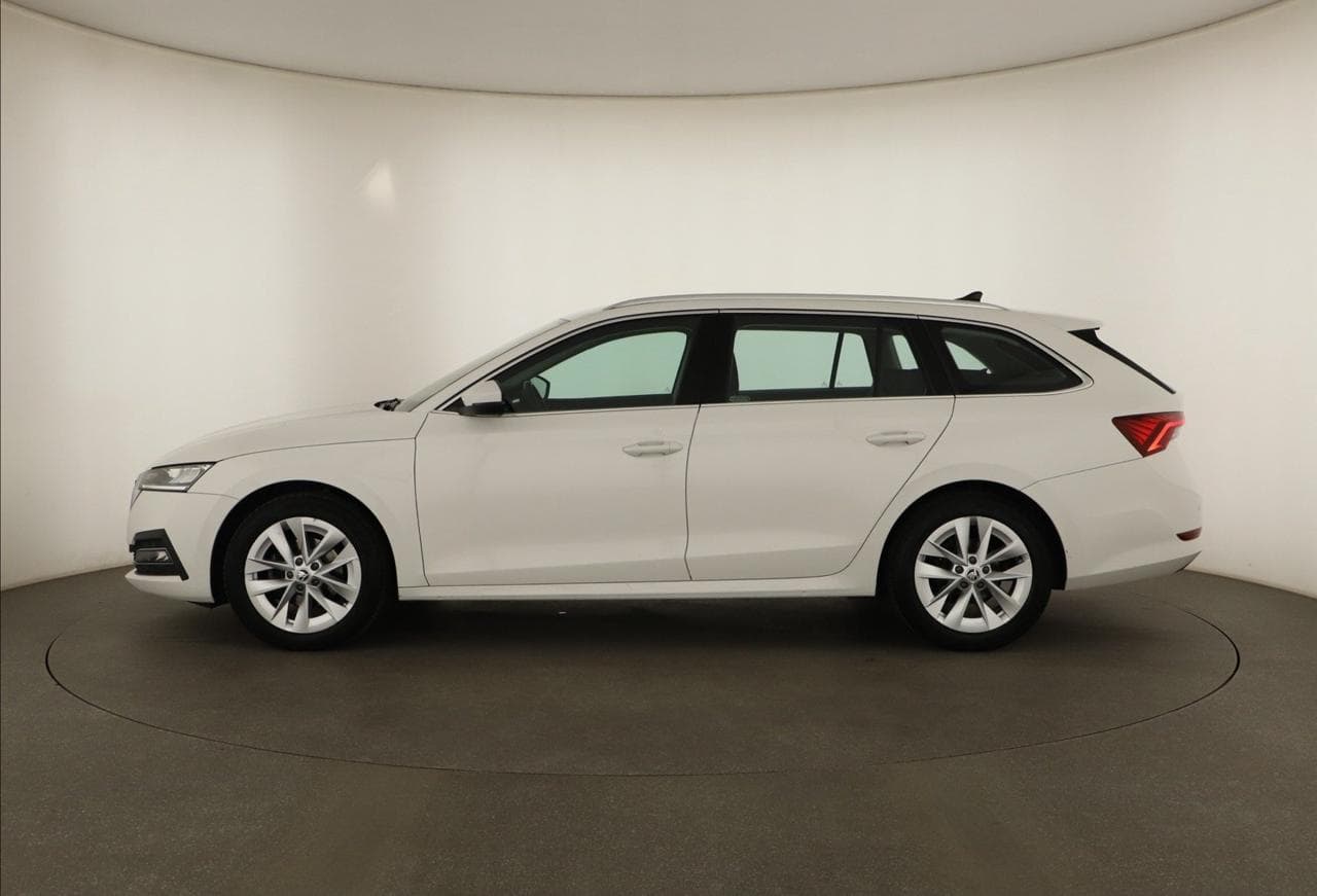 2023 Škoda OCTAVIA - 4