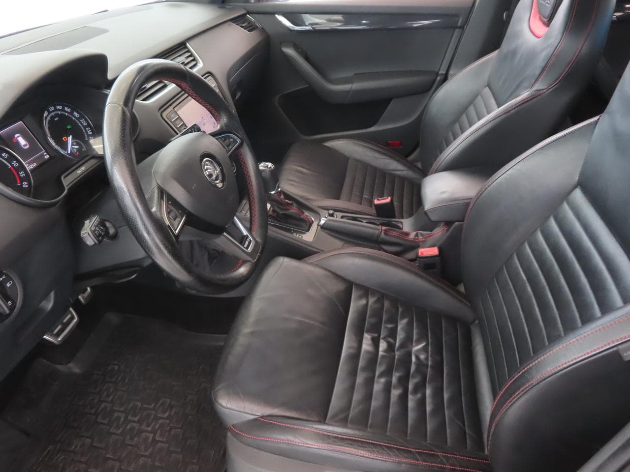 2013 Škoda OCTAVIA - 16