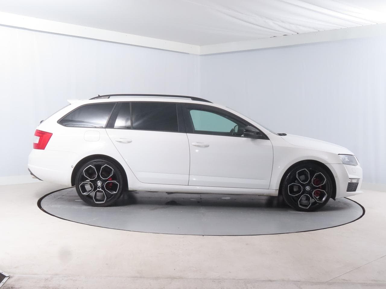 2013 Škoda OCTAVIA - 8