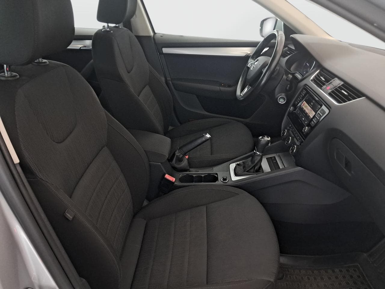 2016 Škoda OCTAVIA - 12