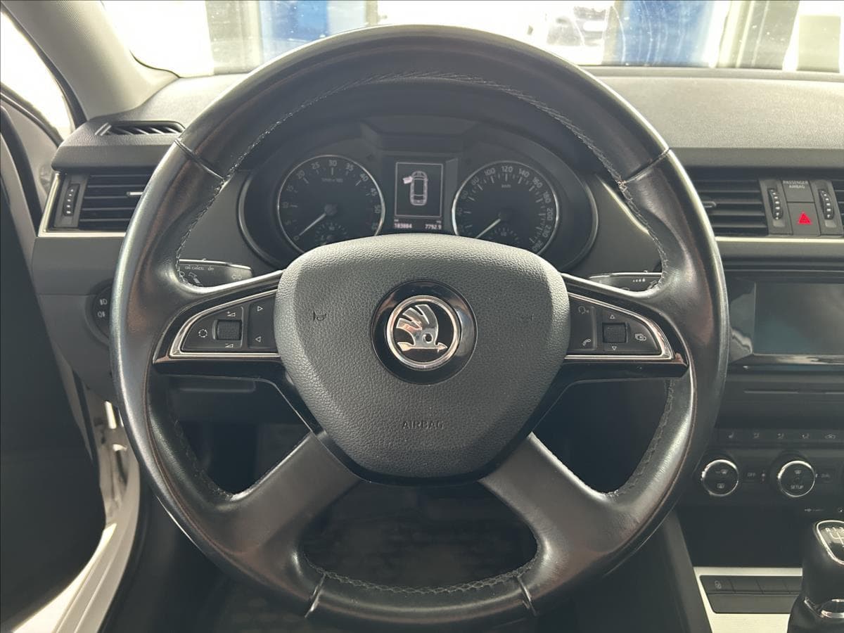 2015 Škoda OCTAVIA - 13