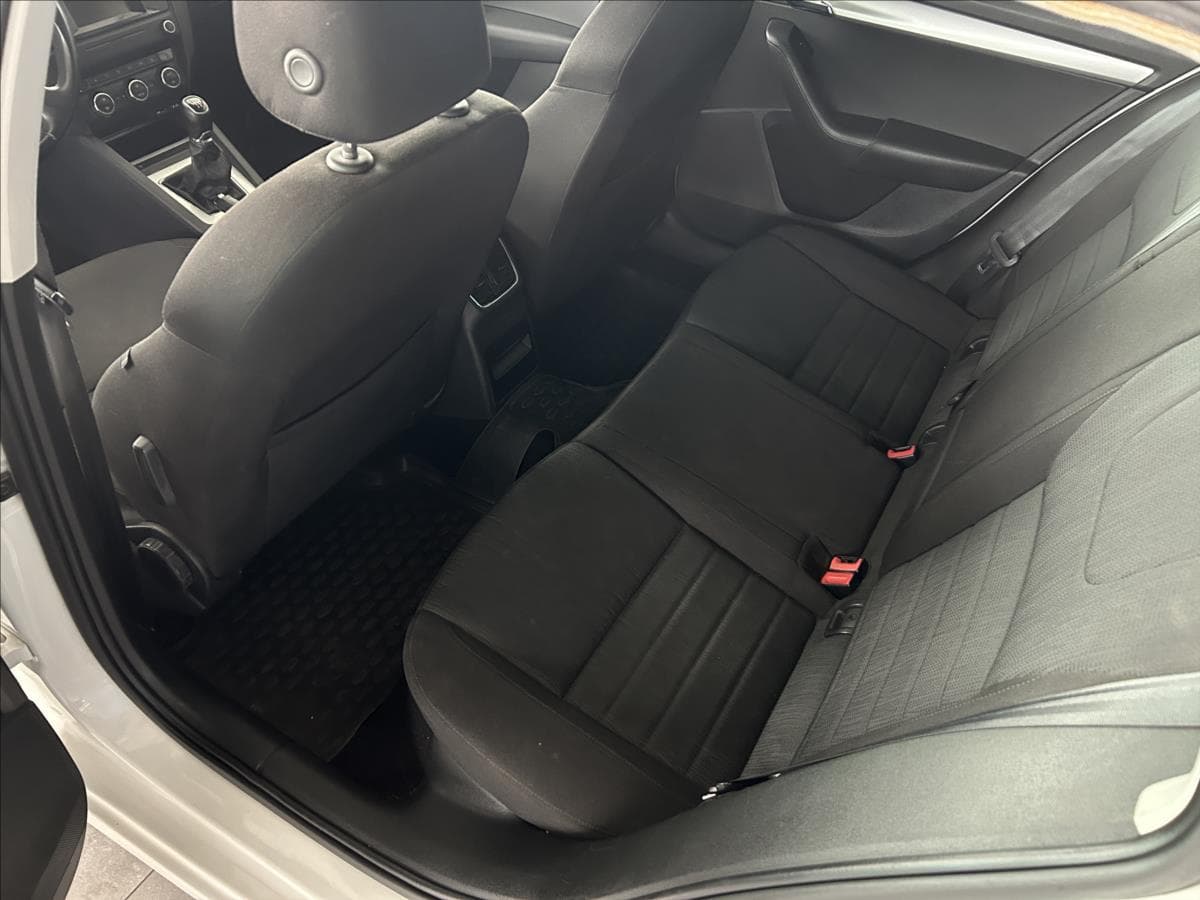 2015 Škoda OCTAVIA - 20