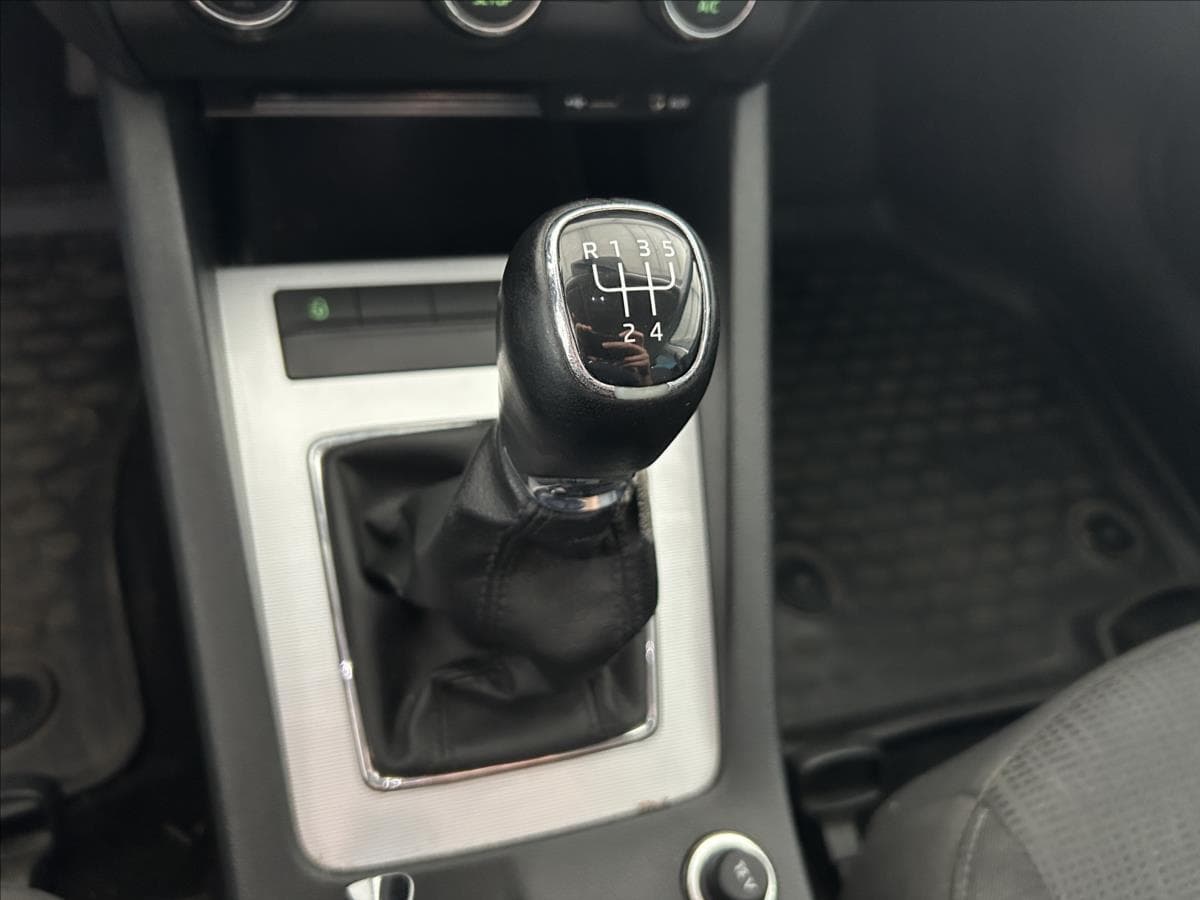 2015 Škoda OCTAVIA - 19