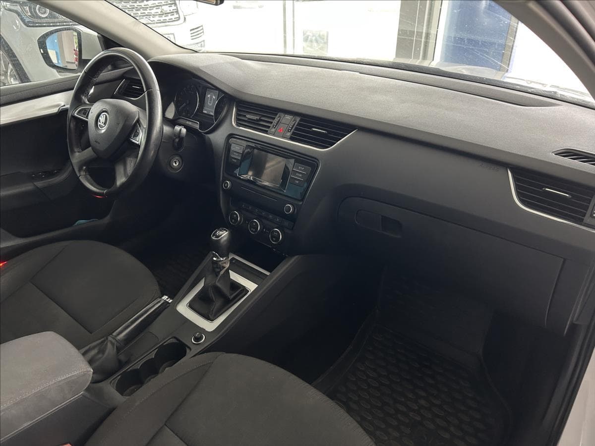 2015 Škoda OCTAVIA - 9