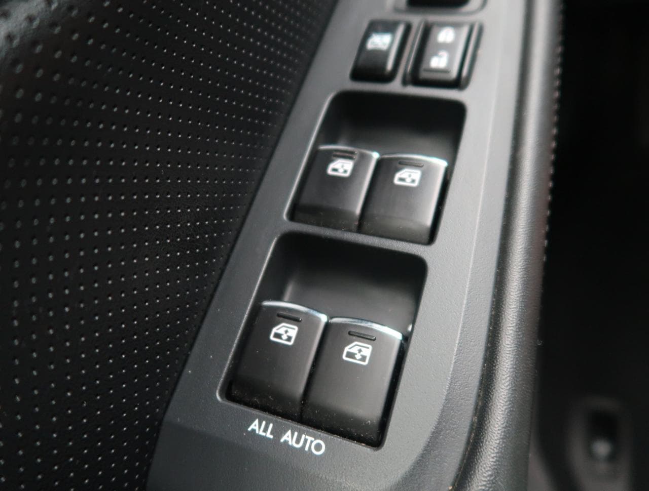 2016 Subaru OUTBACK - 20