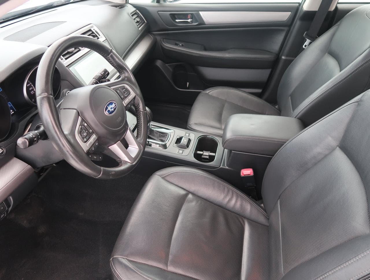 2016 Subaru OUTBACK - 16