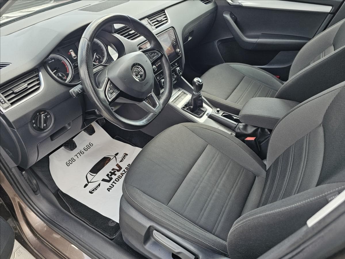 2019 Škoda OCTAVIA - 11