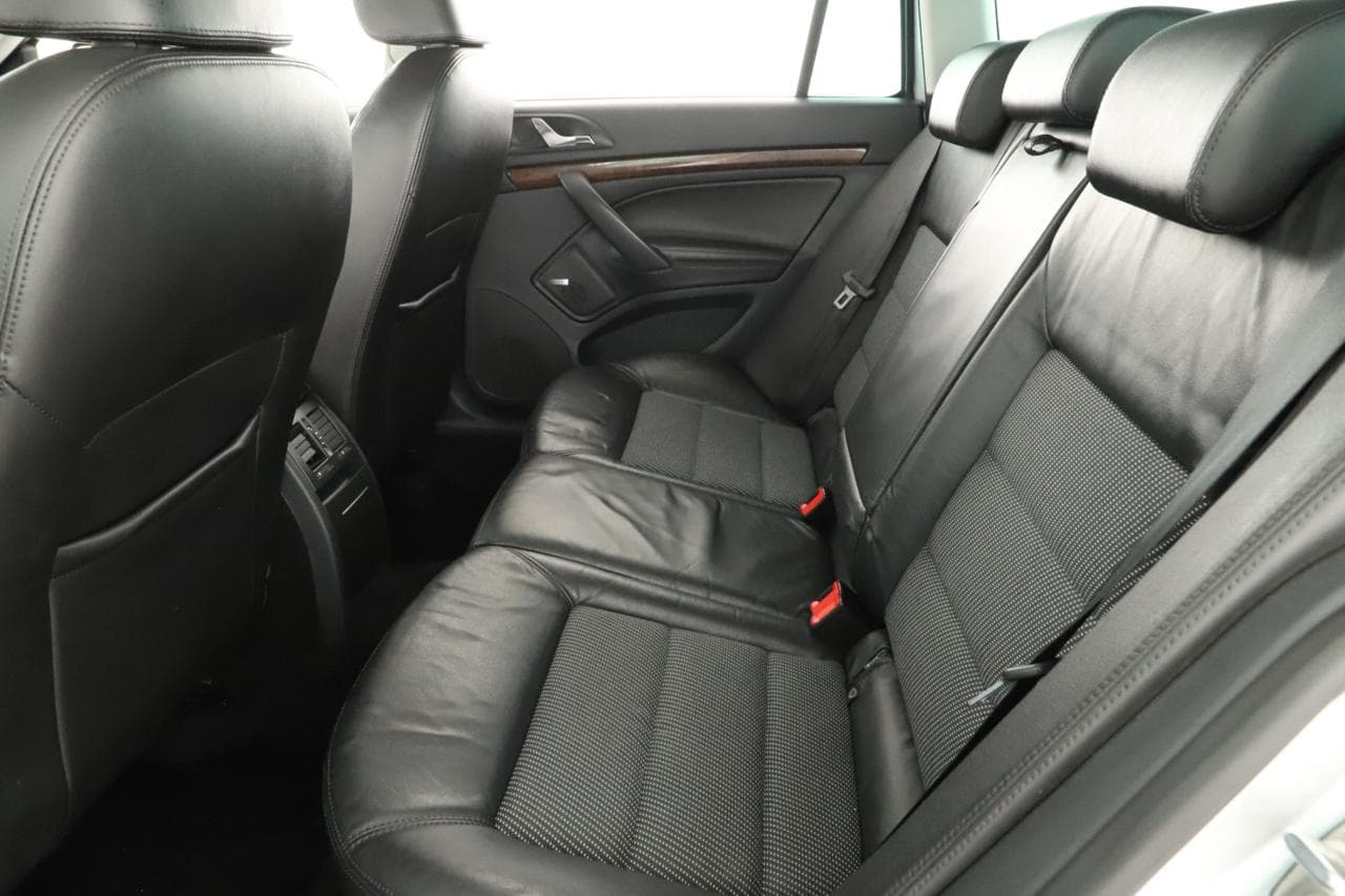 2012 Škoda OCTAVIA - 12
