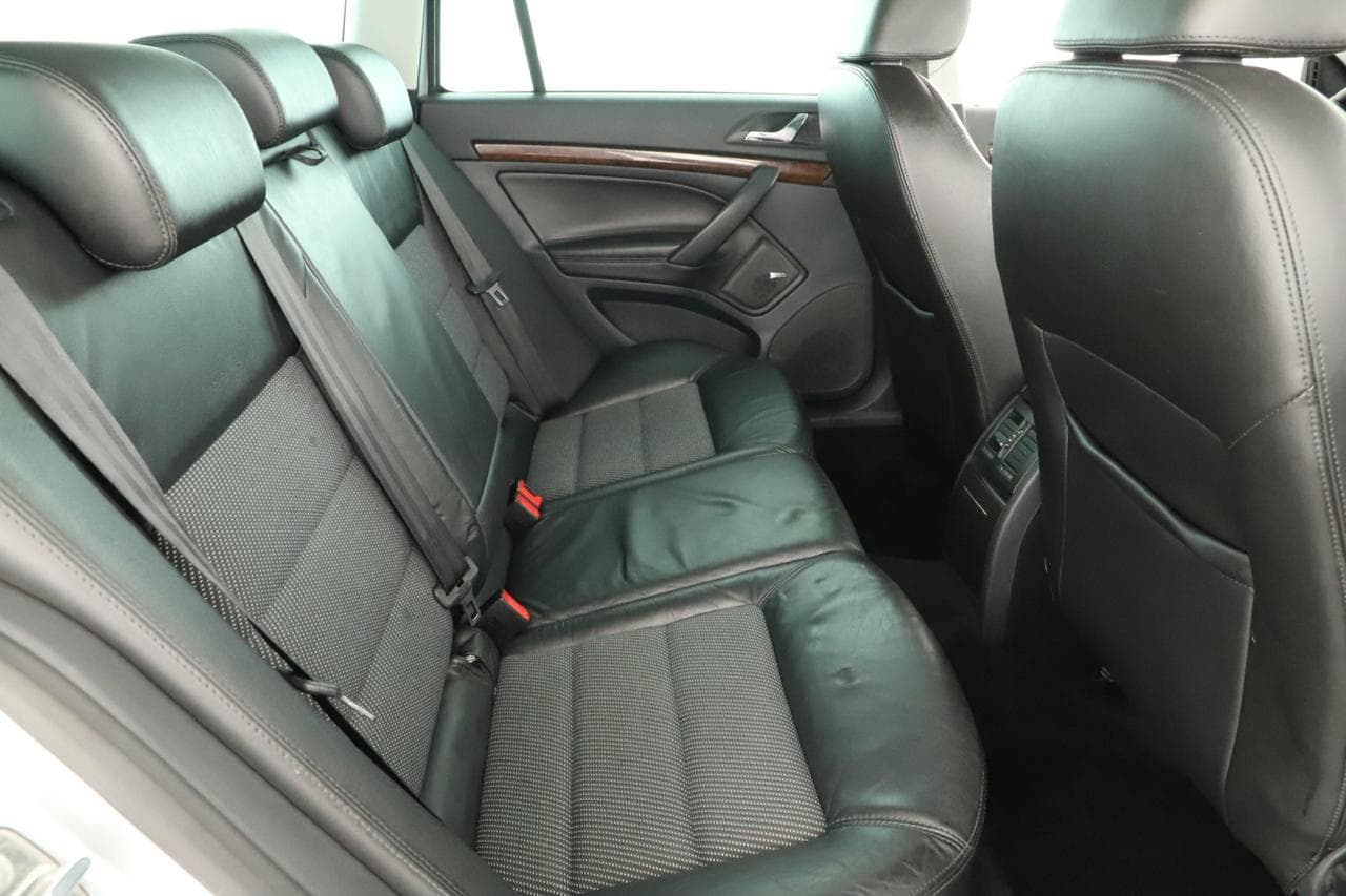 2012 Škoda OCTAVIA - 11