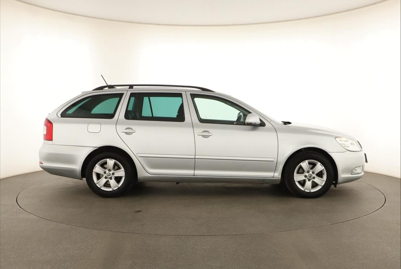 2012 Škoda OCTAVIA - 8