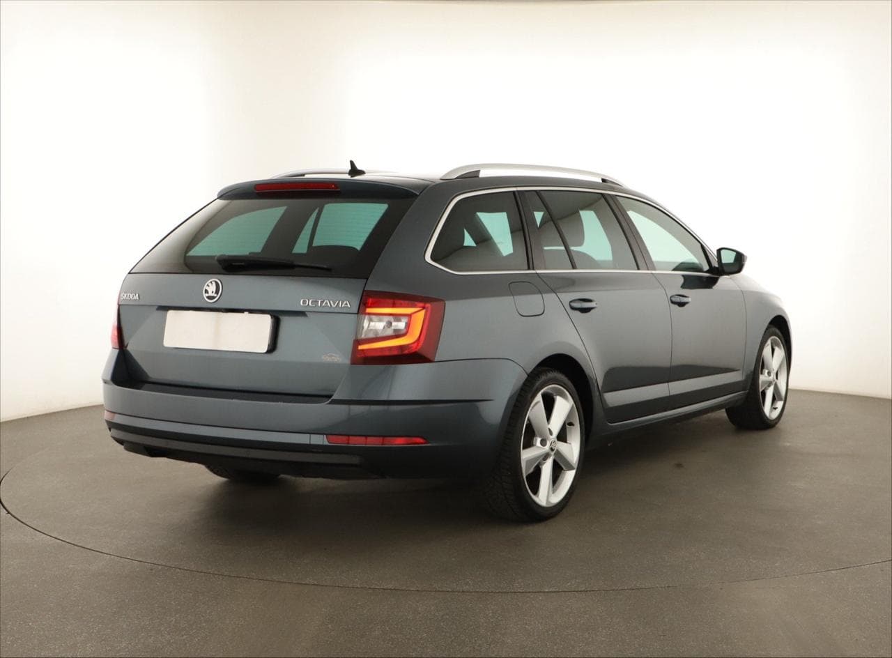 2019 Škoda OCTAVIA - 7