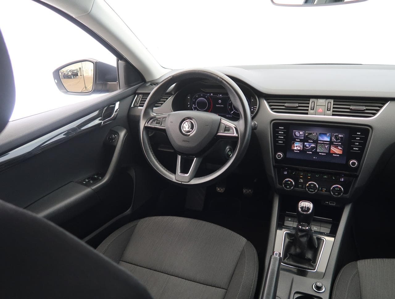 2018 Škoda OCTAVIA - 9