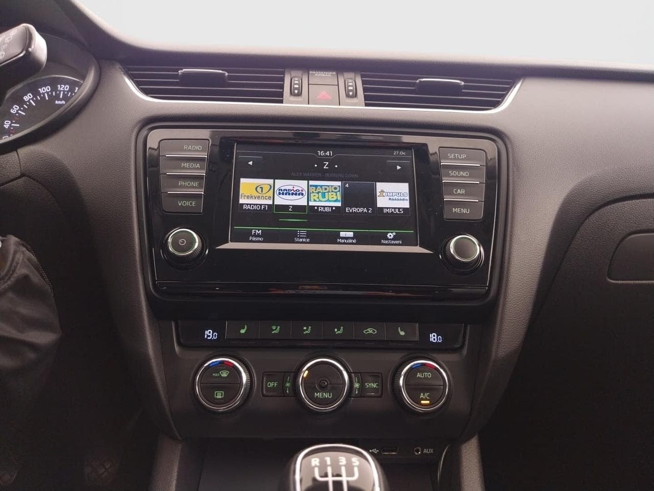 2015 Škoda OCTAVIA - 18