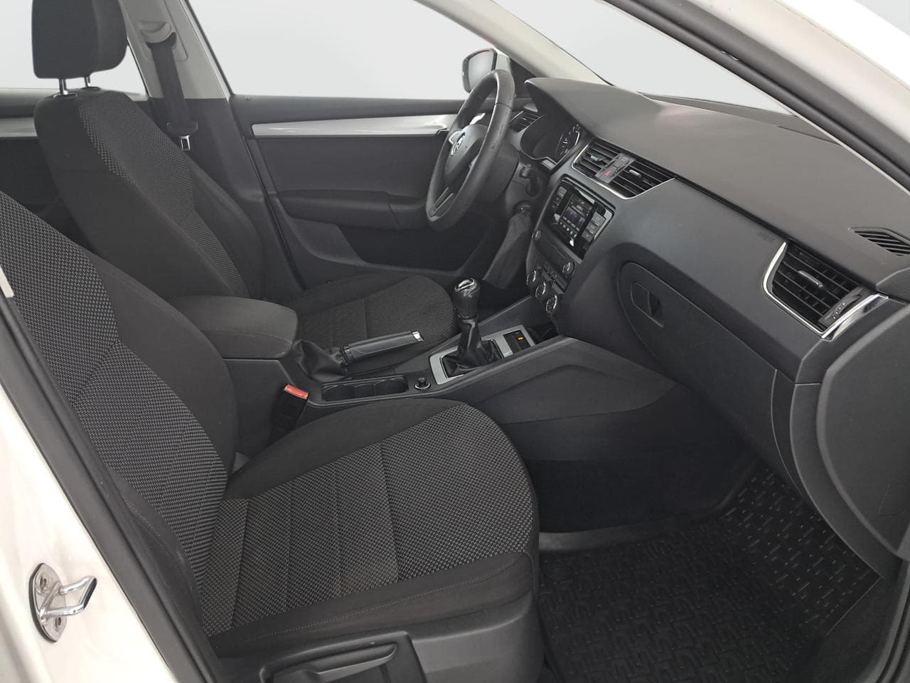 2016 Škoda OCTAVIA - 12