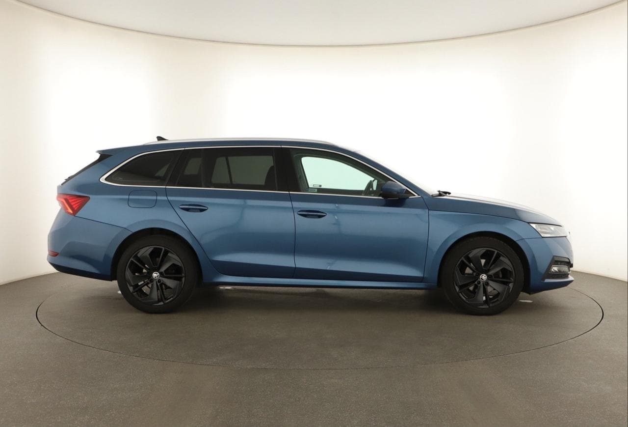 2020 Škoda OCTAVIA - 8