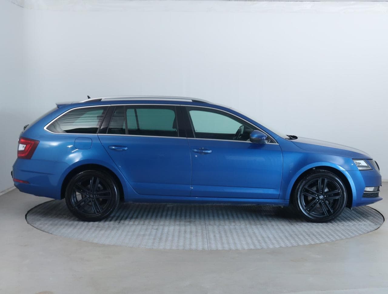 2019 Škoda OCTAVIA - 8
