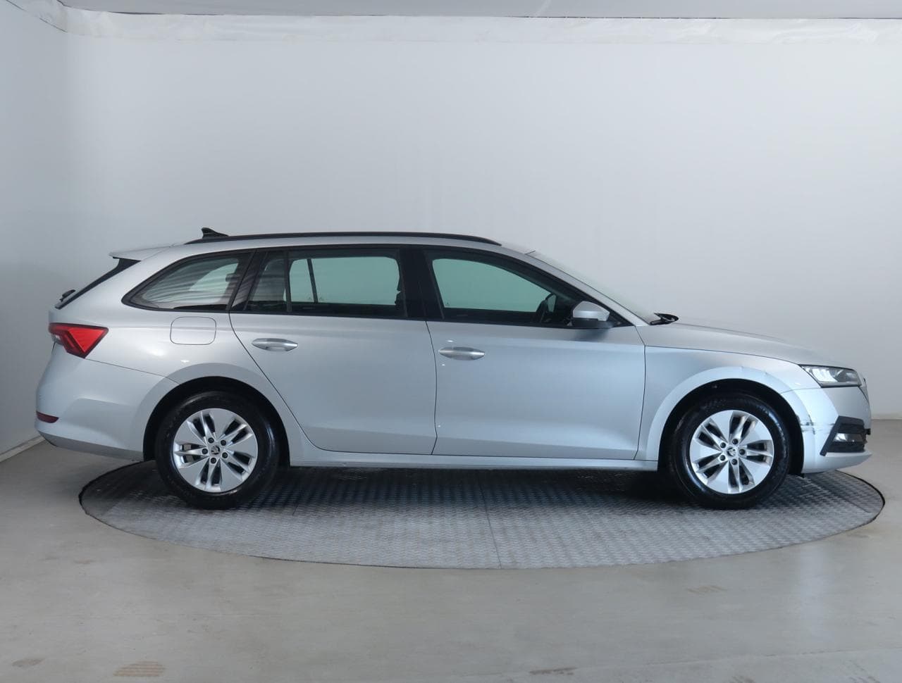 2023 Škoda OCTAVIA - 8