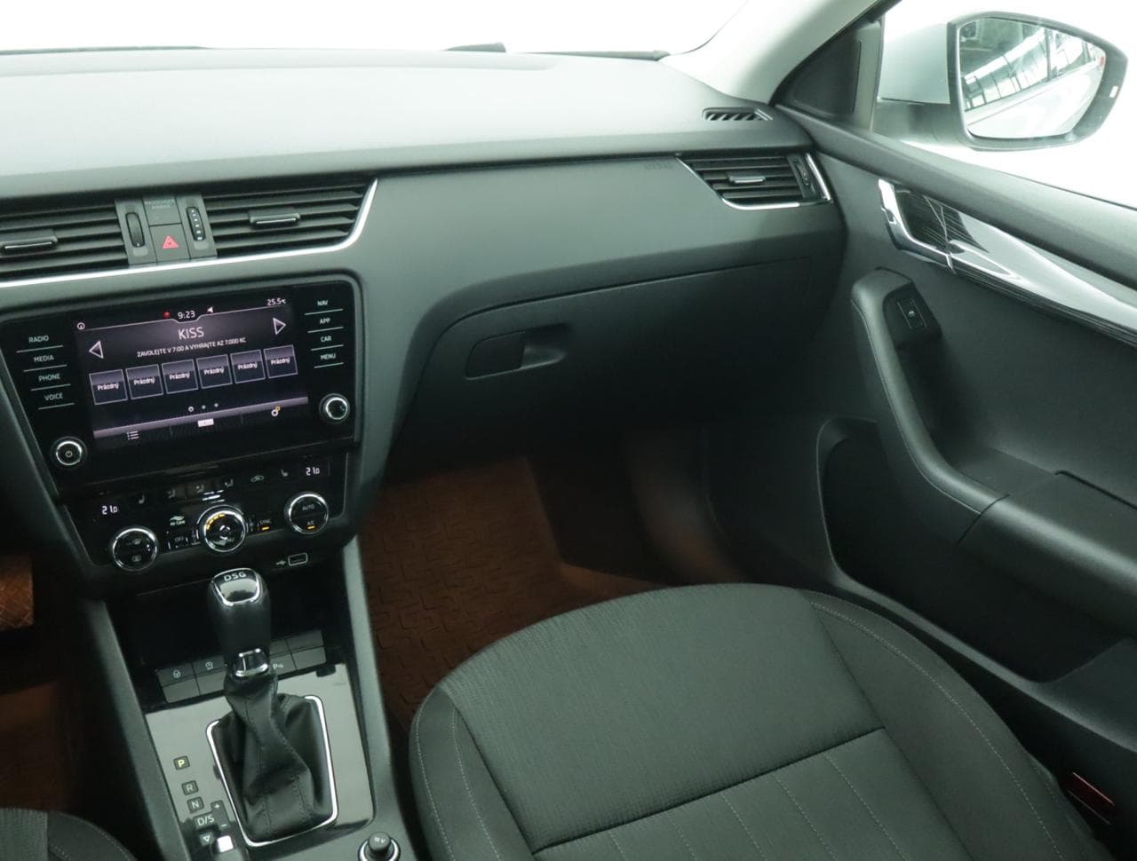 2018 Škoda OCTAVIA - 11