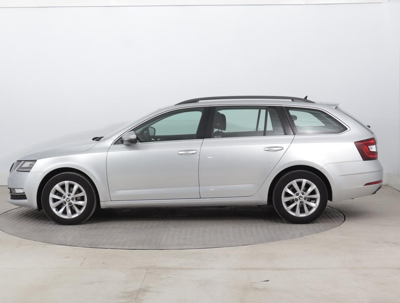 2018 Škoda OCTAVIA - 4