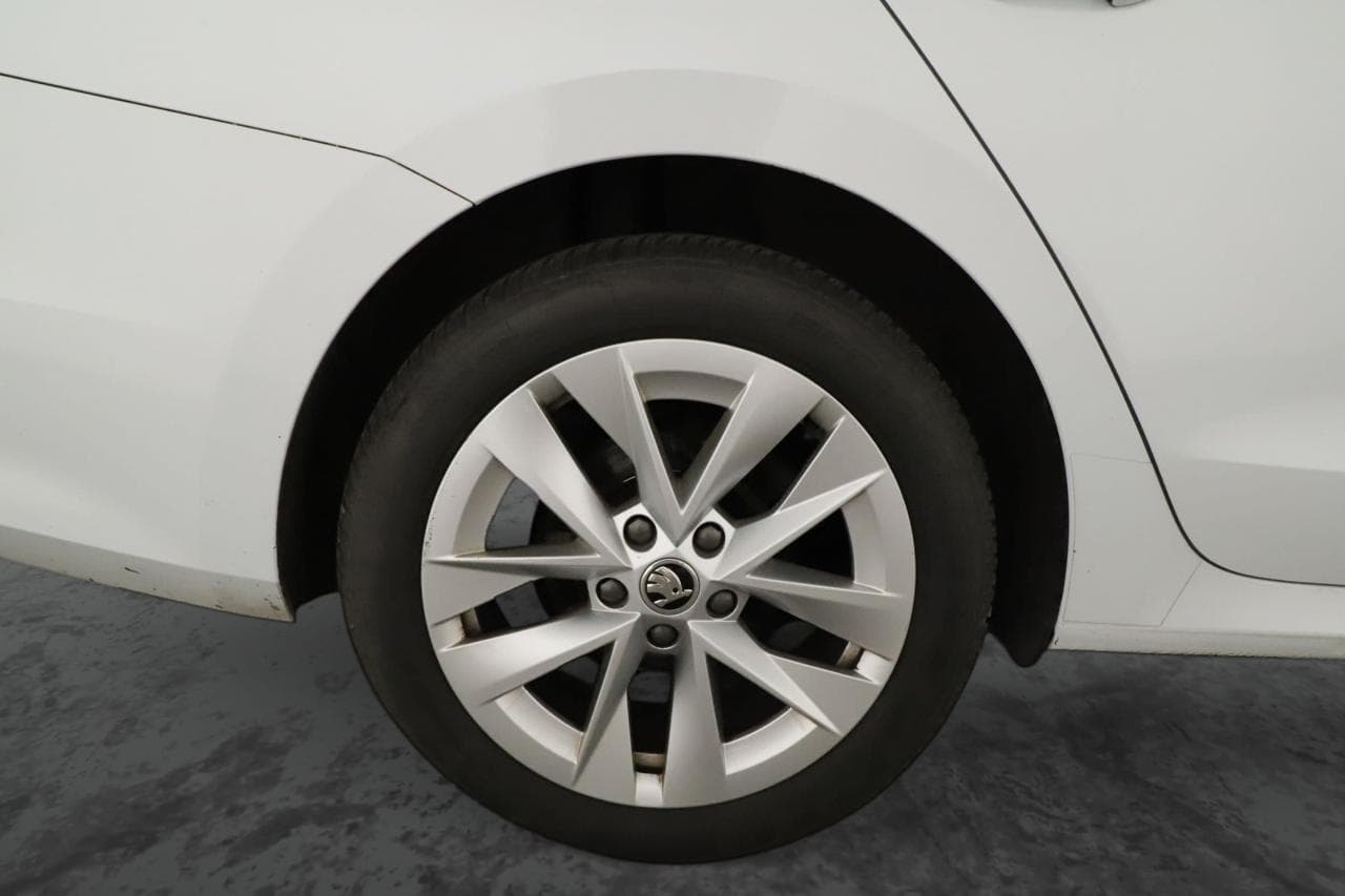 2021 Škoda OCTAVIA - 18