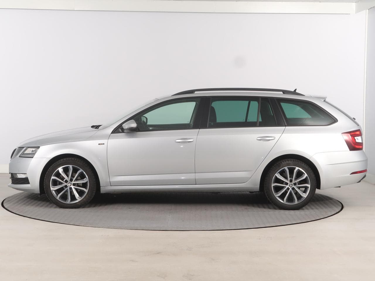 2019 Škoda OCTAVIA - 4