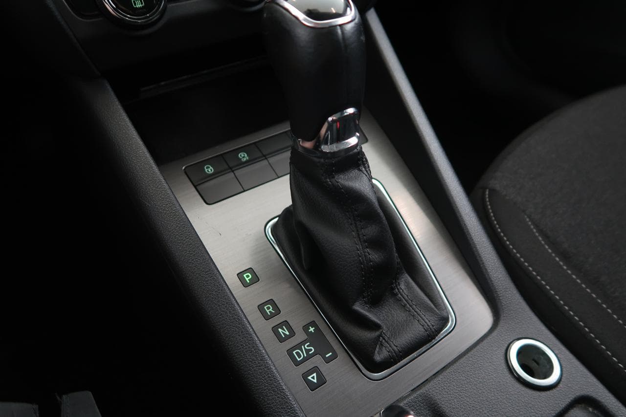 2019 Škoda OCTAVIA - 19