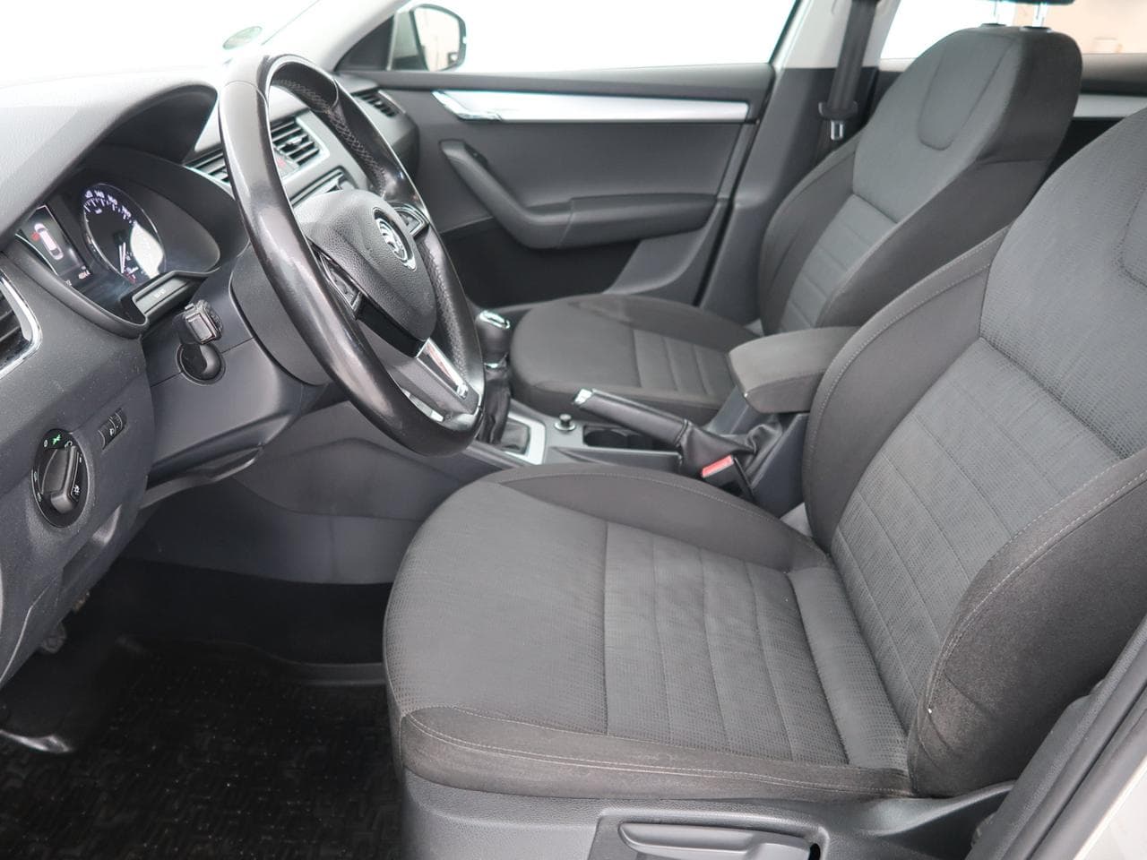 2017 Škoda OCTAVIA - 16