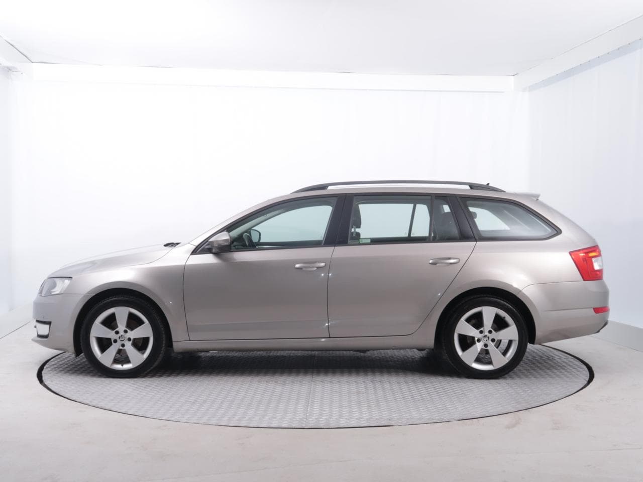 2017 Škoda OCTAVIA - 4