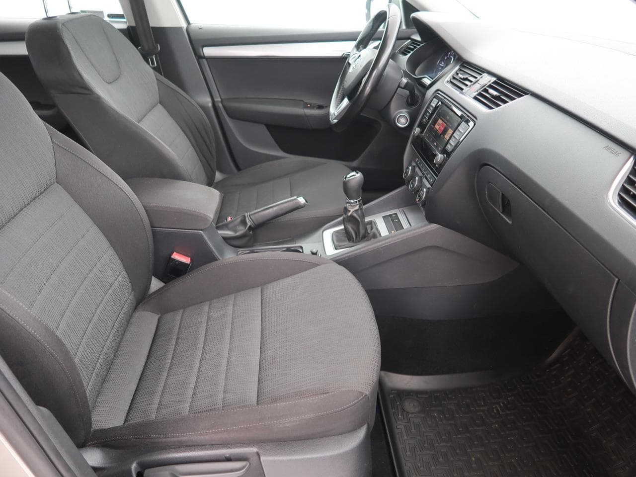 2017 Škoda OCTAVIA - 12
