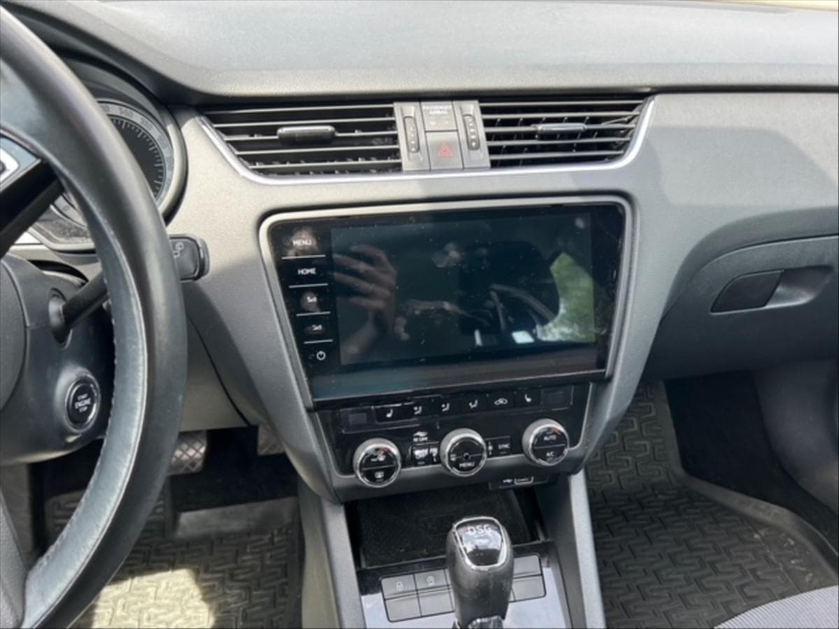 2019 Škoda OCTAVIA - 10