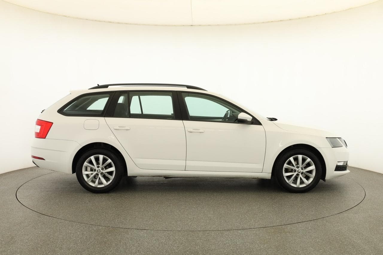 2019 Škoda OCTAVIA - 8