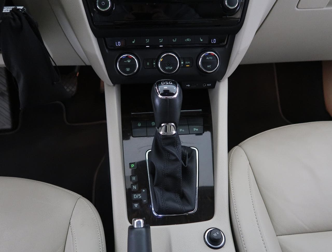 2014 Škoda OCTAVIA - 19