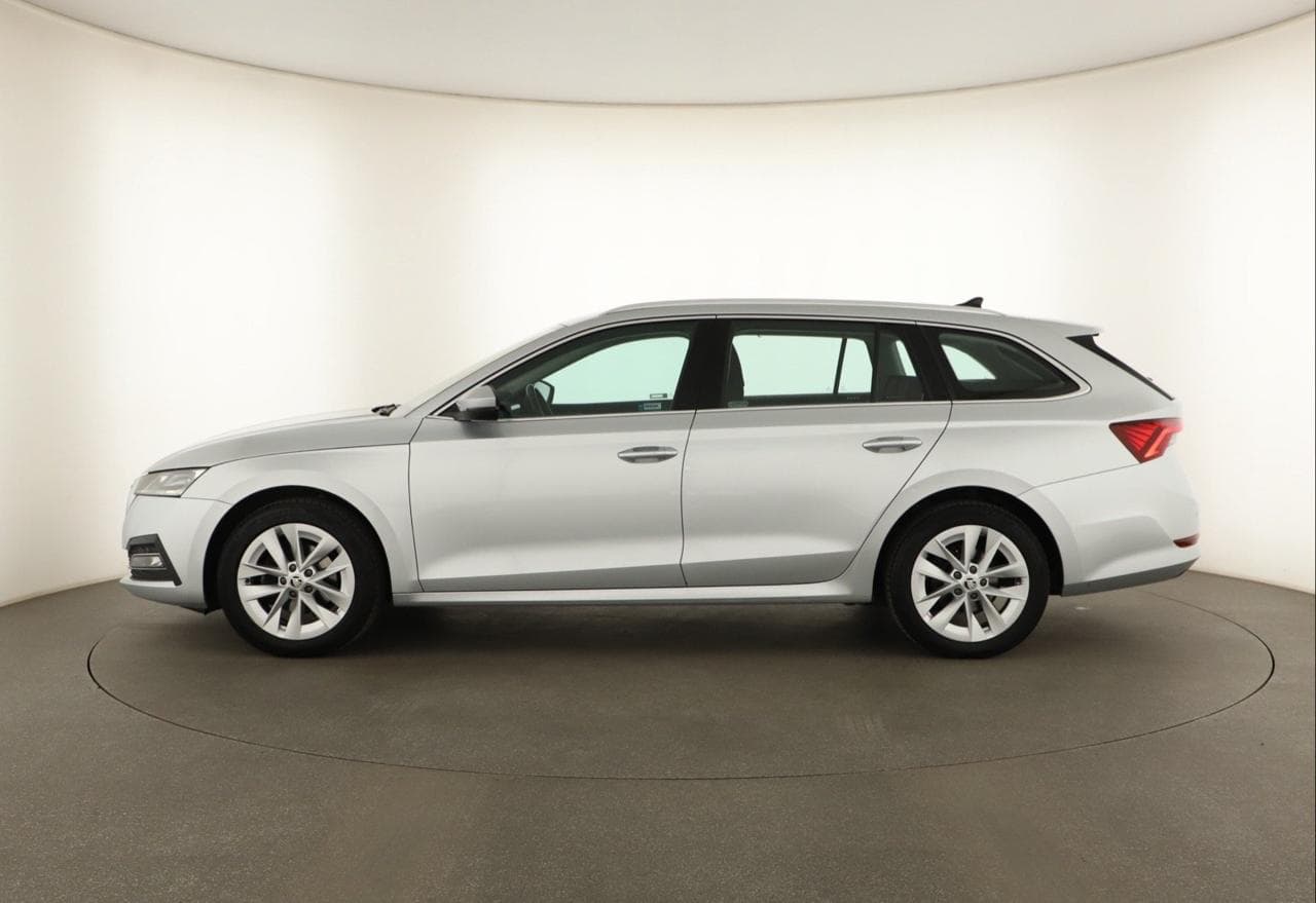 2021 Škoda OCTAVIA - 4
