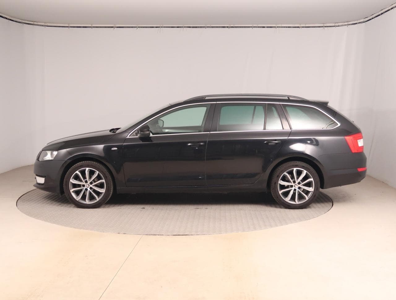 2015 Škoda OCTAVIA - 4
