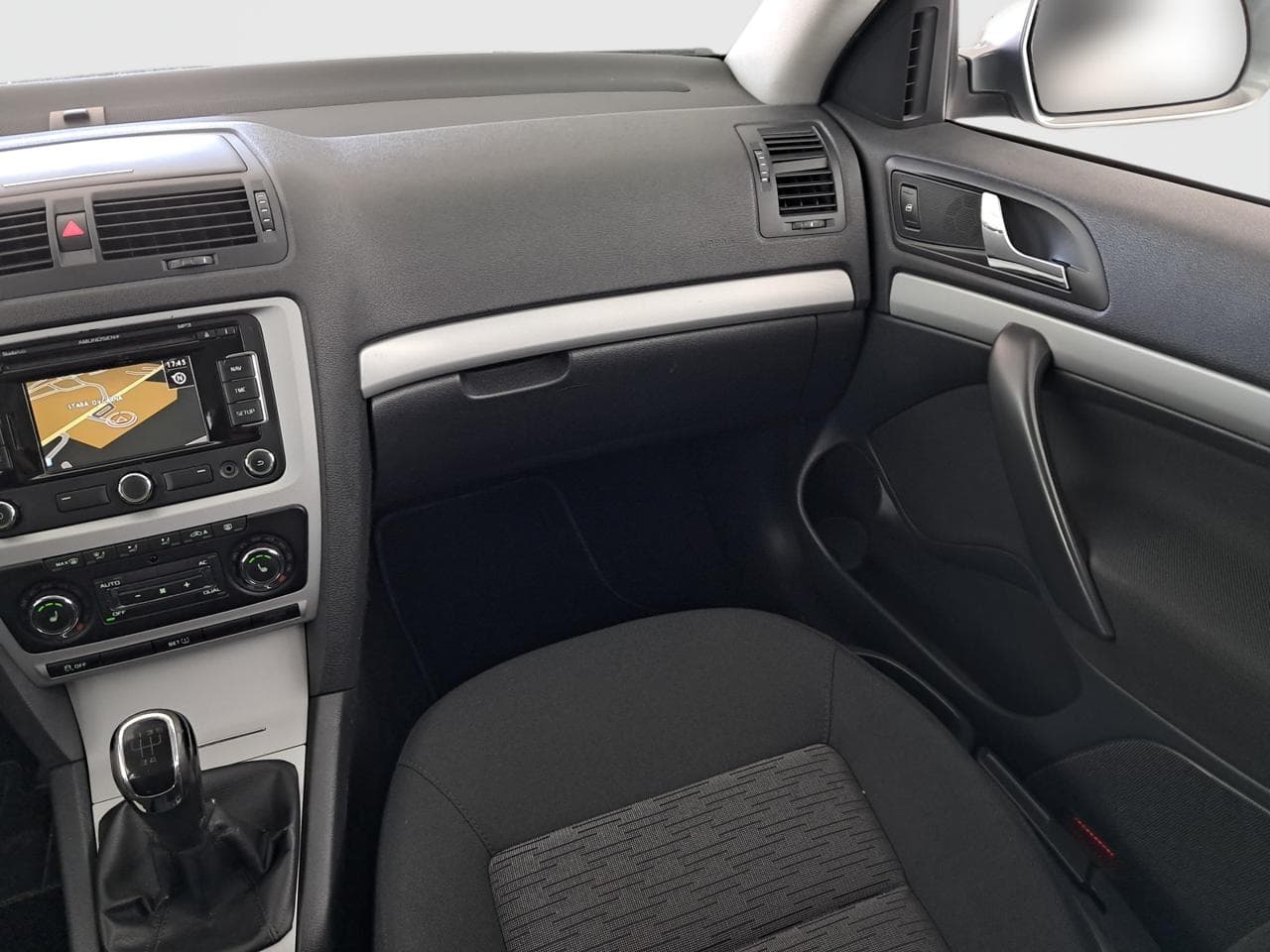 2012 Škoda OCTAVIA - 11