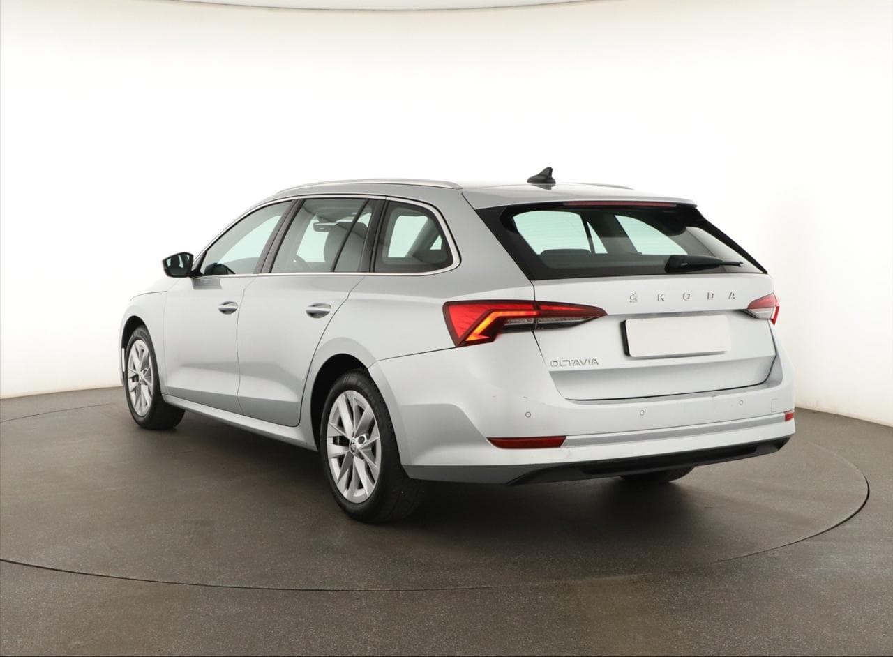2020 Škoda OCTAVIA - 5