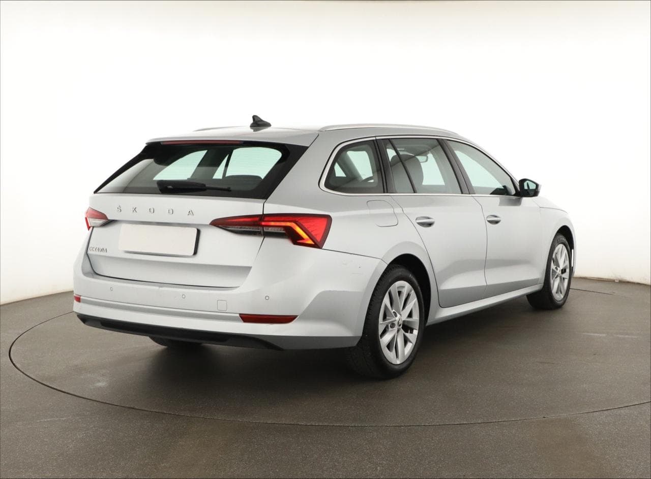 2020 Škoda OCTAVIA - 7