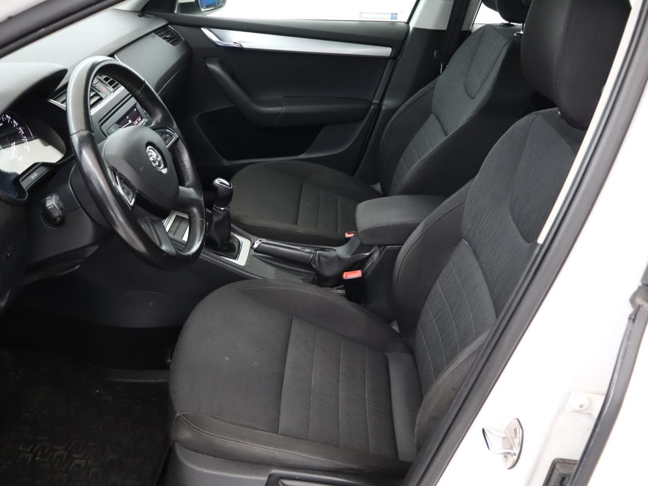 2014 Škoda OCTAVIA - 13